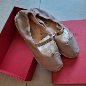 Ballerina's valentino garavani